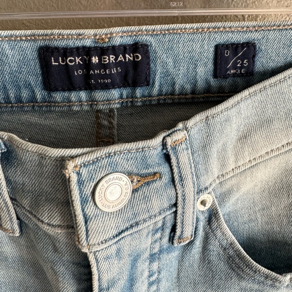 Lucky Brand mid-rise, skinny Ava Jeans, size 0 - Picture 2 of 7